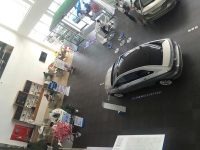 新能源汽車與燃油車到底該不該分網(wǎng)銷售新能源汽車 新能源汽車市場_新能源市場_節(jié)能新能源汽車