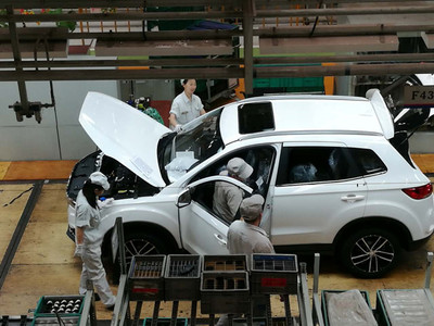 品牌向上更重要,中國汽車新媒體聯(lián)盟走進一汽奔騰