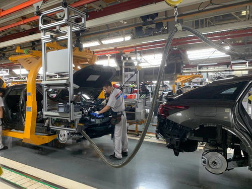 全力以赴拼經(jīng)濟 神龍汽車成都工廠7月生產(chǎn)7772臺創(chuàng)今年新高
